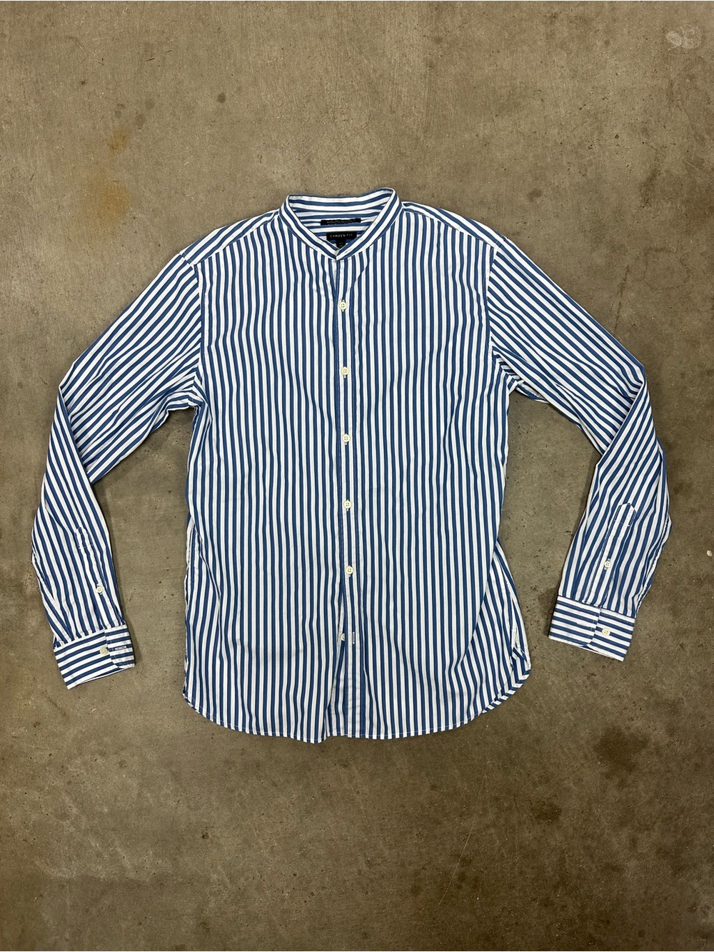 Like New - Banana Republic mandarin, banded collar poplin dress shirt | M tall